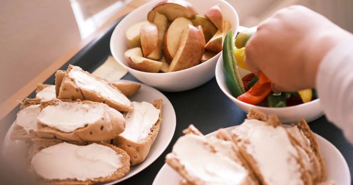 Svačina v ZŠ Prameny